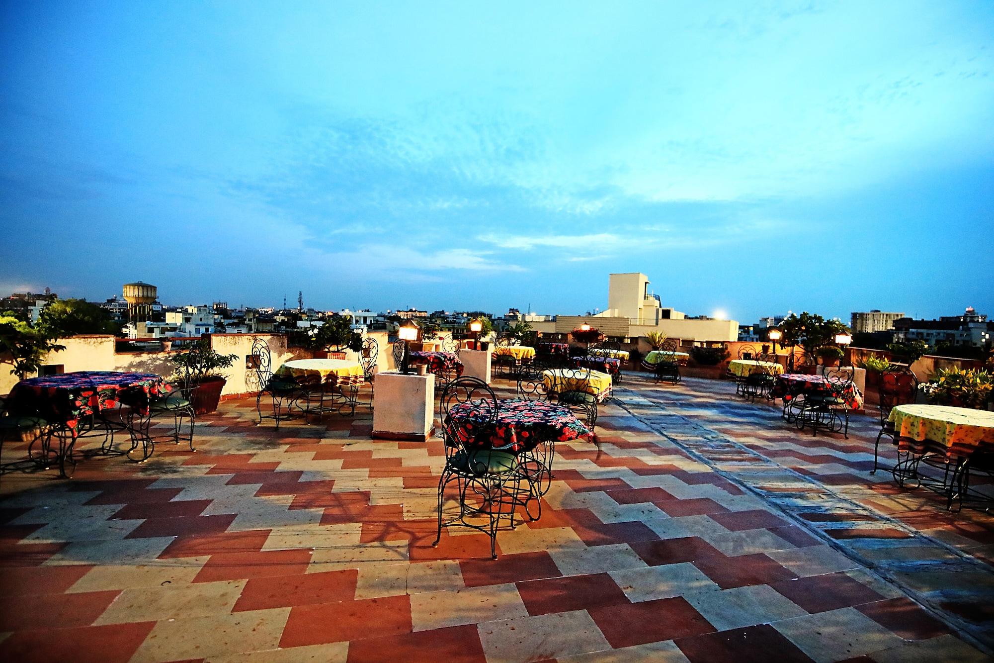 Jaipur Inn Ngoại thất bức ảnh